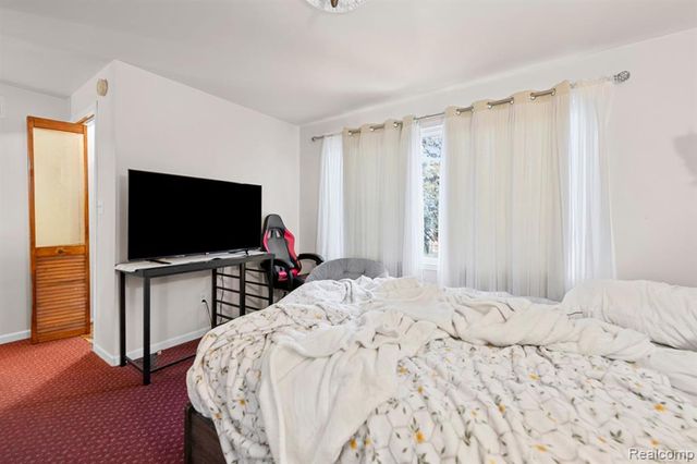 29288 Park Stre 29288 Park Street, Sterling Heights, MI 48066