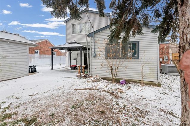 29288 Park Stre 29288 Park Street, Sterling Heights, MI 48066