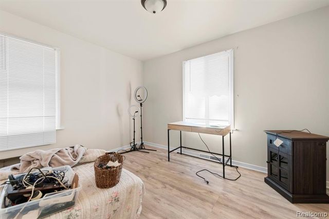 29288 Park Stre 29288 Park Street, Sterling Heights, MI 48066