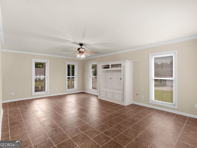794 Daileys Creek Drive, Mcdonough, GA 30253