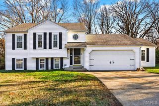 2436 Sue Lynn Drive, High Ridge, MO 63049