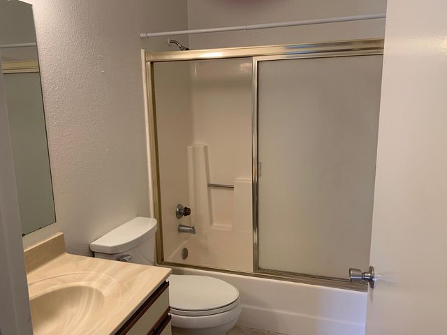 8135 W Krall Street, Glendale, AZ 85303