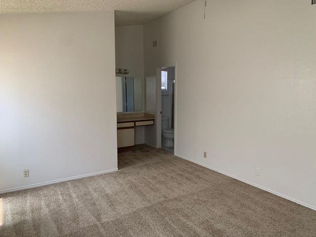 8135 W Krall Street, Glendale, AZ 85303