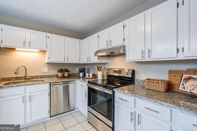3225 Cape Circle, Alpharetta, GA 30009