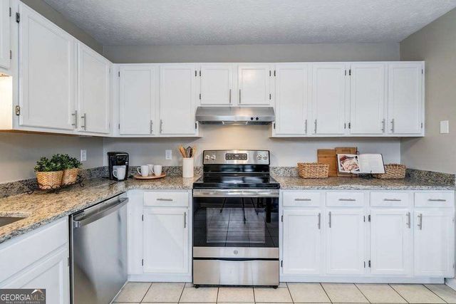 3225 Cape Circle, Alpharetta, GA 30009