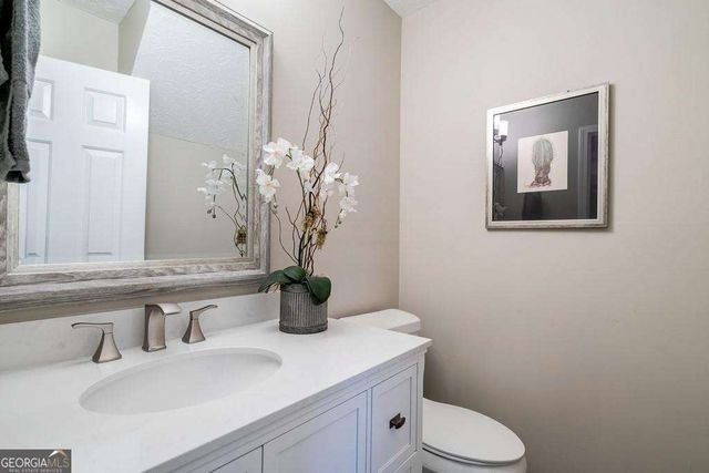 3225 Cape Circle, Alpharetta, GA 30009