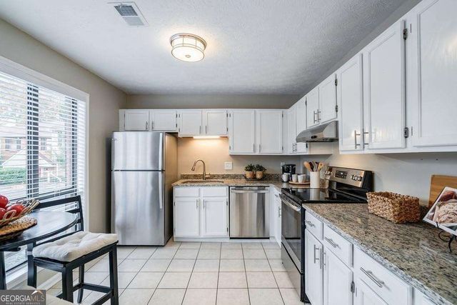 3225 Cape Circle, Alpharetta, GA 30009