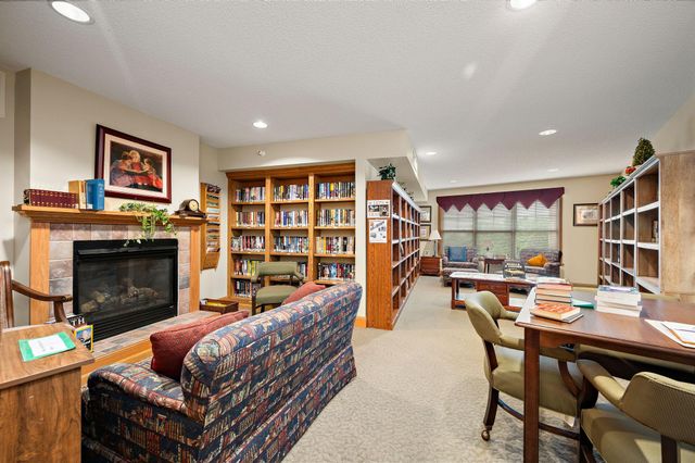 5650 Boone Avenue N 120, New Hope, MN 55428