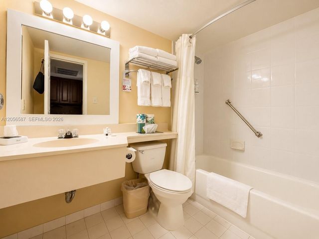 19201 Collins Avenue 243, Sunny Isles Beach, FL 33160