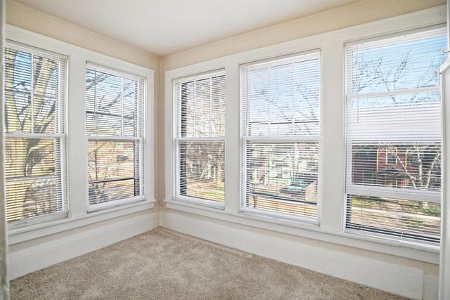 658 Hague Avenue, Saint Paul, MN 55104