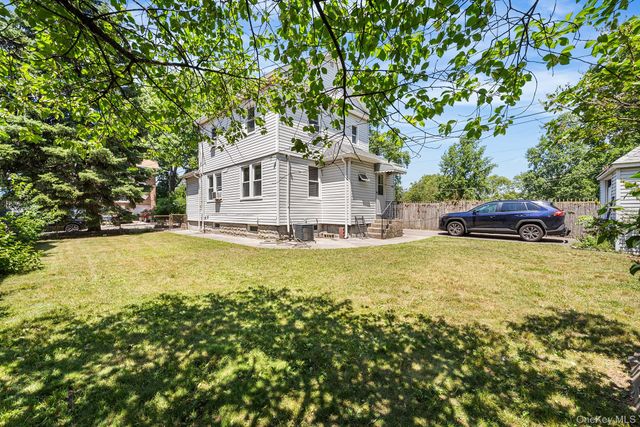6005 168th Street, Fresh Meadows, NY 11365
