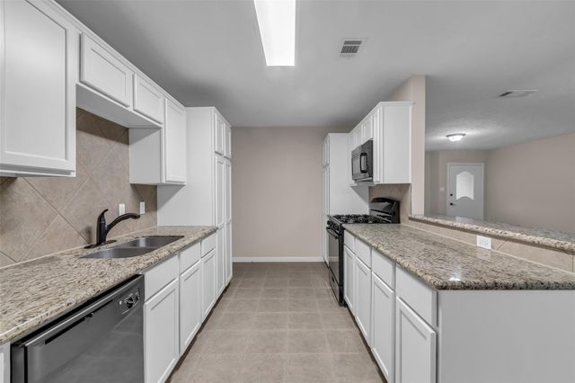 2610 Mockingbird Lane, New Caney, TX 77357