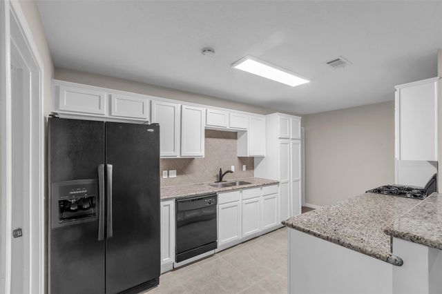 2610 Mockingbird Lane, New Caney, TX 77357