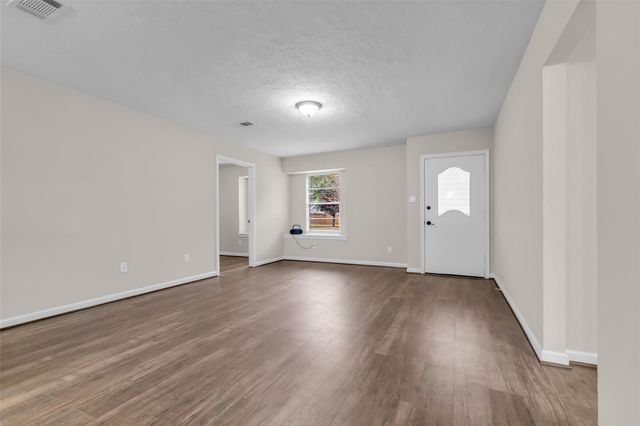 2610 Mockingbird Lane, New Caney, TX 77357