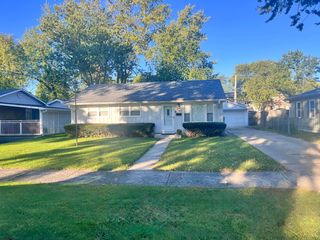 3436 Sally Drive, Steger, IL 60475