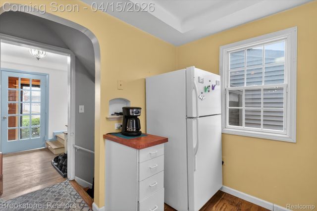 1802 W Farnum Avenue, Royal Oak, MI 48067