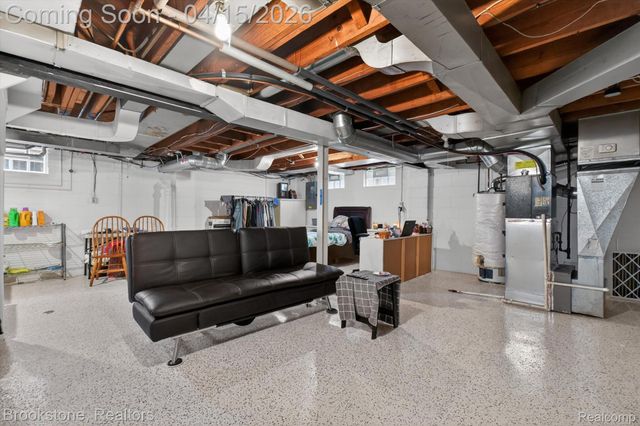 1802 W Farnum Avenue, Royal Oak, MI 48067