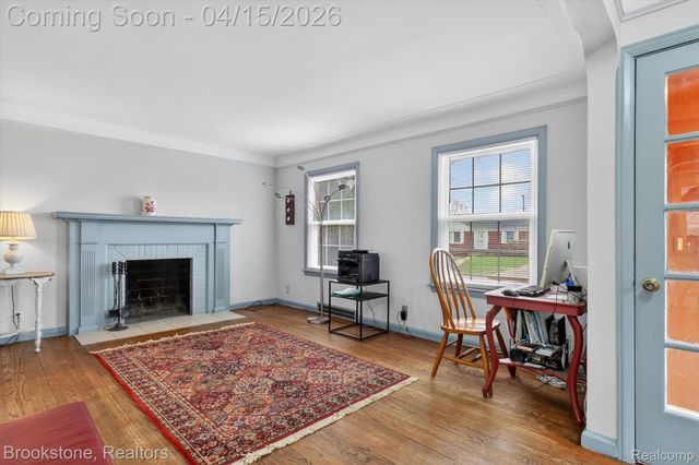 1802 W Farnum Avenue, Royal Oak, MI 48067