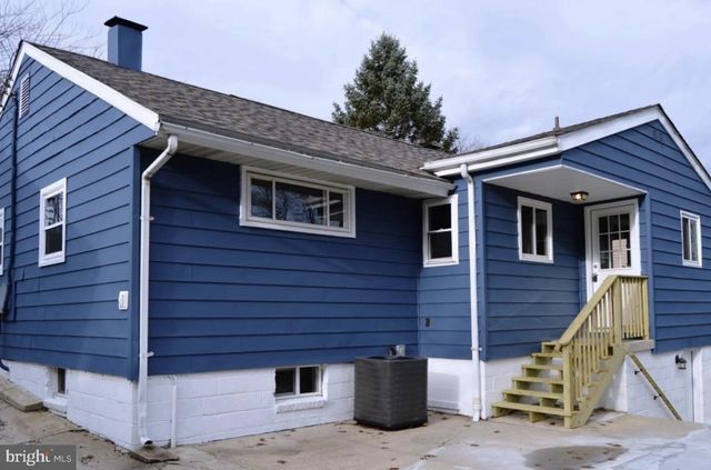 9033 VOLTA ST, Lanham, MD 20706