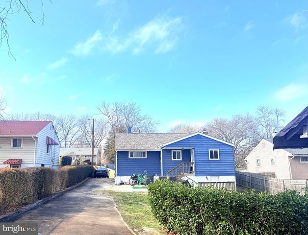 9033 VOLTA ST, Lanham, MD 20706