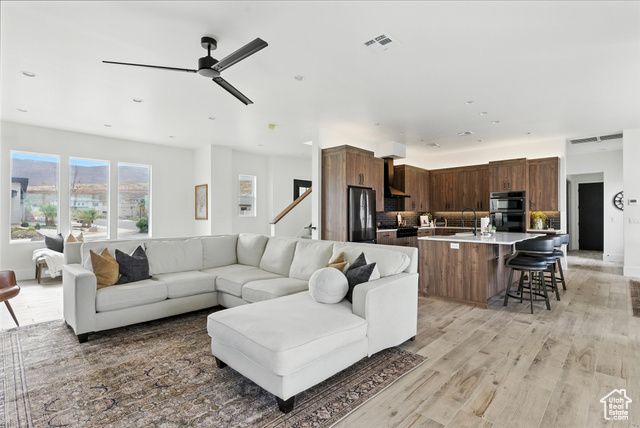 3168 S SNOW CANYON RD, Hurricane, UT 84737