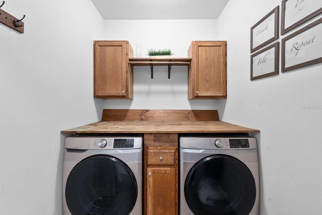 8210 HARWICH PORT LANE, Gibsonton, FL 33534