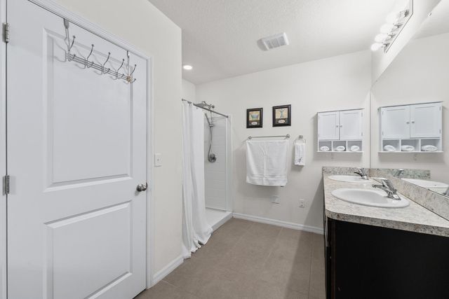 8210 HARWICH PORT LANE, Gibsonton, FL 33534