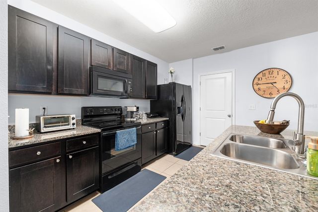 8210 HARWICH PORT LANE, Gibsonton, FL 33534