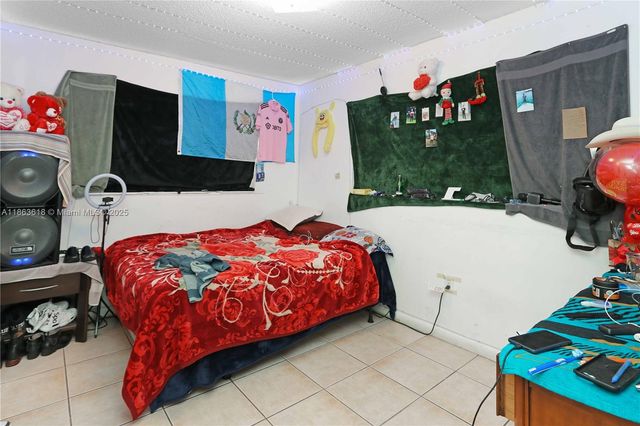 506 NW 7th Ave, Florida City, FL 33034