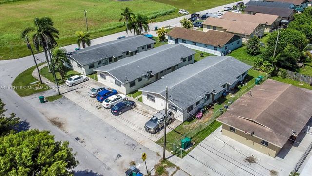506 NW 7th Ave, Florida City, FL 33034