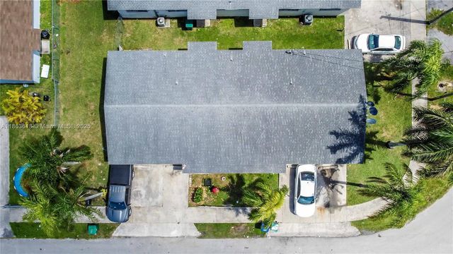 506 NW 7th Ave, Florida City, FL 33034