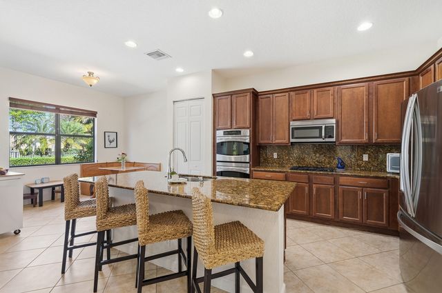 16155 Rosecroft Terrace, Delray Beach, FL 33446