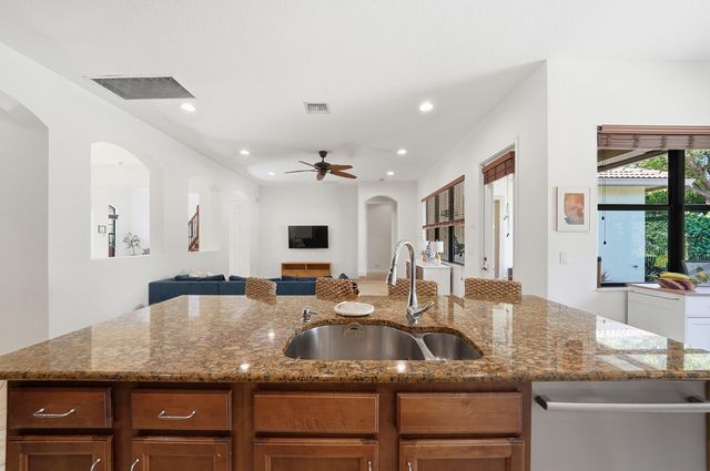 16155 Rosecroft Terrace, Delray Beach, FL 33446