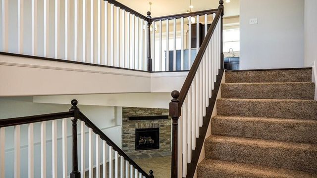 8240 DYLAN Drive, Merrillville, IN 46410