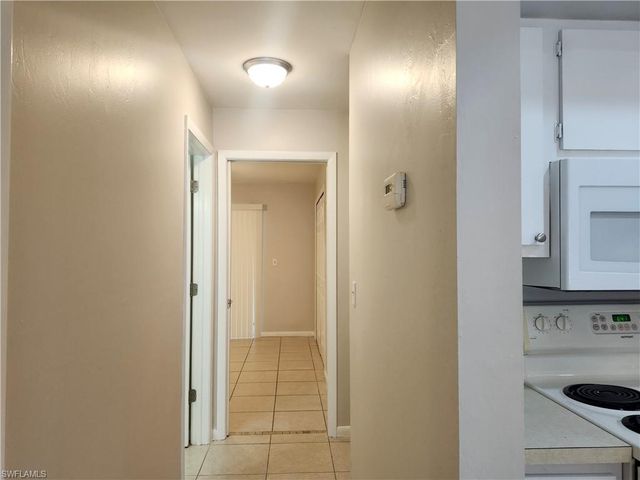 1312 SE 2nd PL, Cape Coral, FL 33990