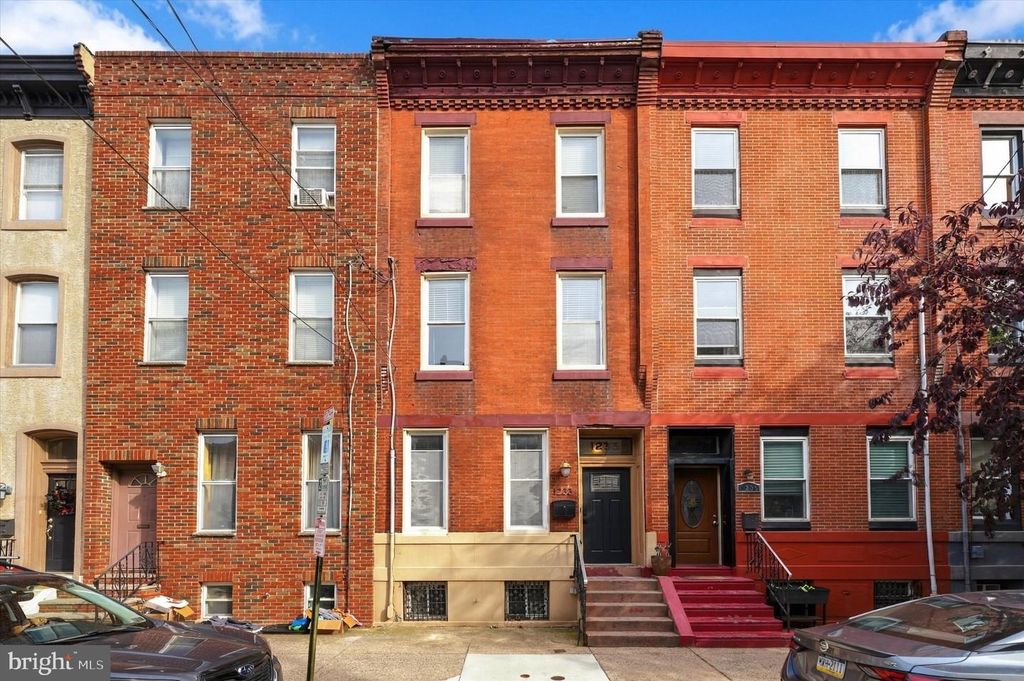 1233 S 15TH ST, PHILADELPHIA, PA 19146 — exterior
