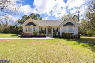 1251 Forsyth Landing Drive, Forsyth, GA 31029