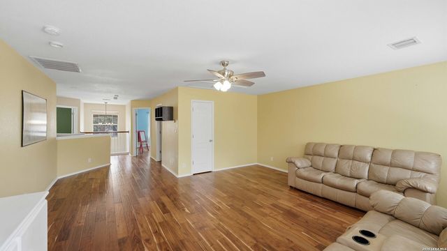 4520 Ridge Peak, Schertz, TX 78154