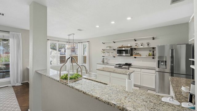 4520 Ridge Peak, Schertz, TX 78154