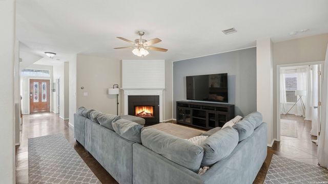 4520 Ridge Peak, Schertz, TX 78154