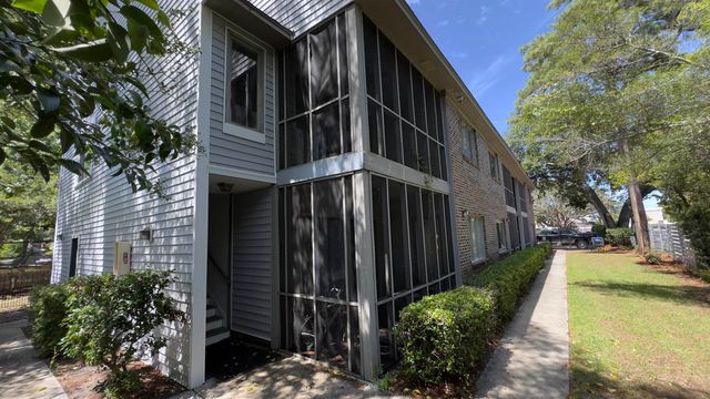 513 38th Ave N Apt 103, Myrtle Beach, SC 29577