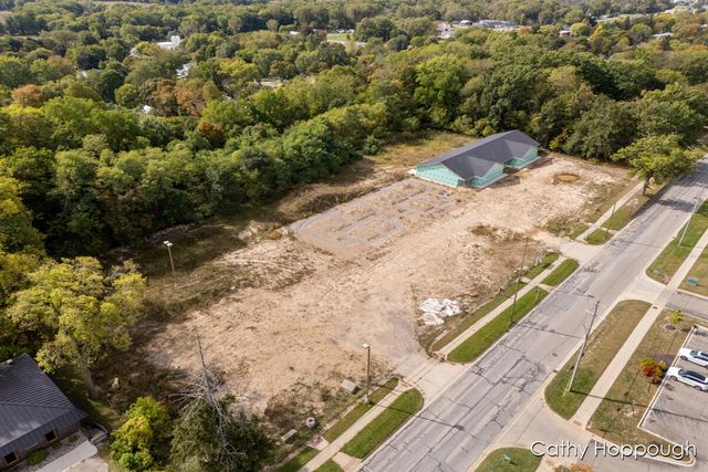 533 E Washington Street A,B,C,D, Ionia City, MI 48846