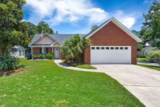 8544 Brookforest Drive, Charleston, SC 29406