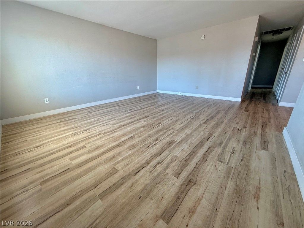3000 LIBERTY Circle, Las Vegas, NV 89121 — photo 3