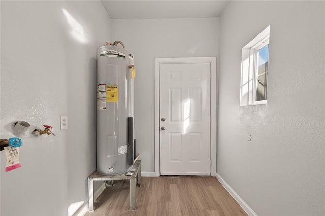 8211 Parnell Street, Houston, TX 77051