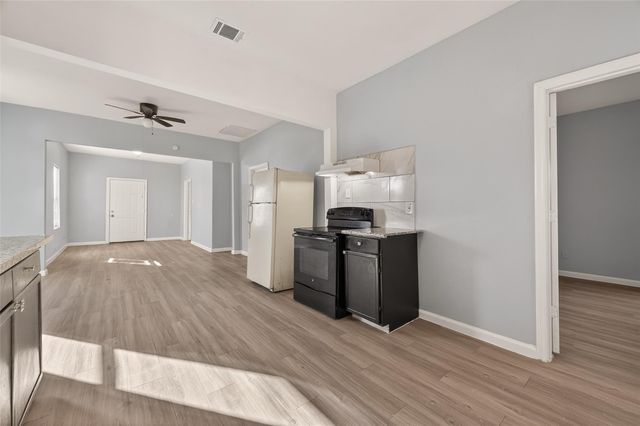 8211 Parnell Street, Houston, TX 77051