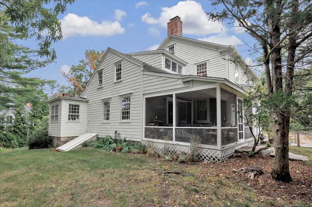 160 Hillspoint Road, Westport, CT 06880