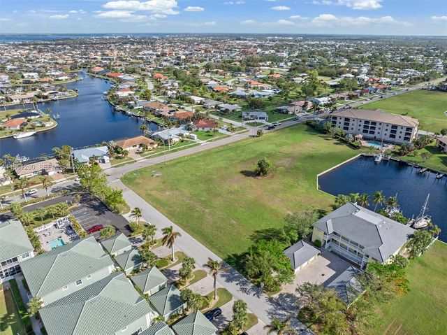 1359 Aqui Esta, Punta Gorda, FL 33950