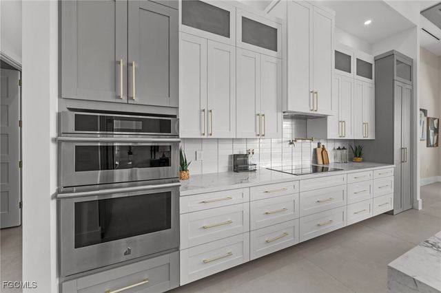 5333 Majestic CT, Cape Coral, FL 33904