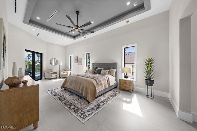 5333 Majestic CT, Cape Coral, FL 33904